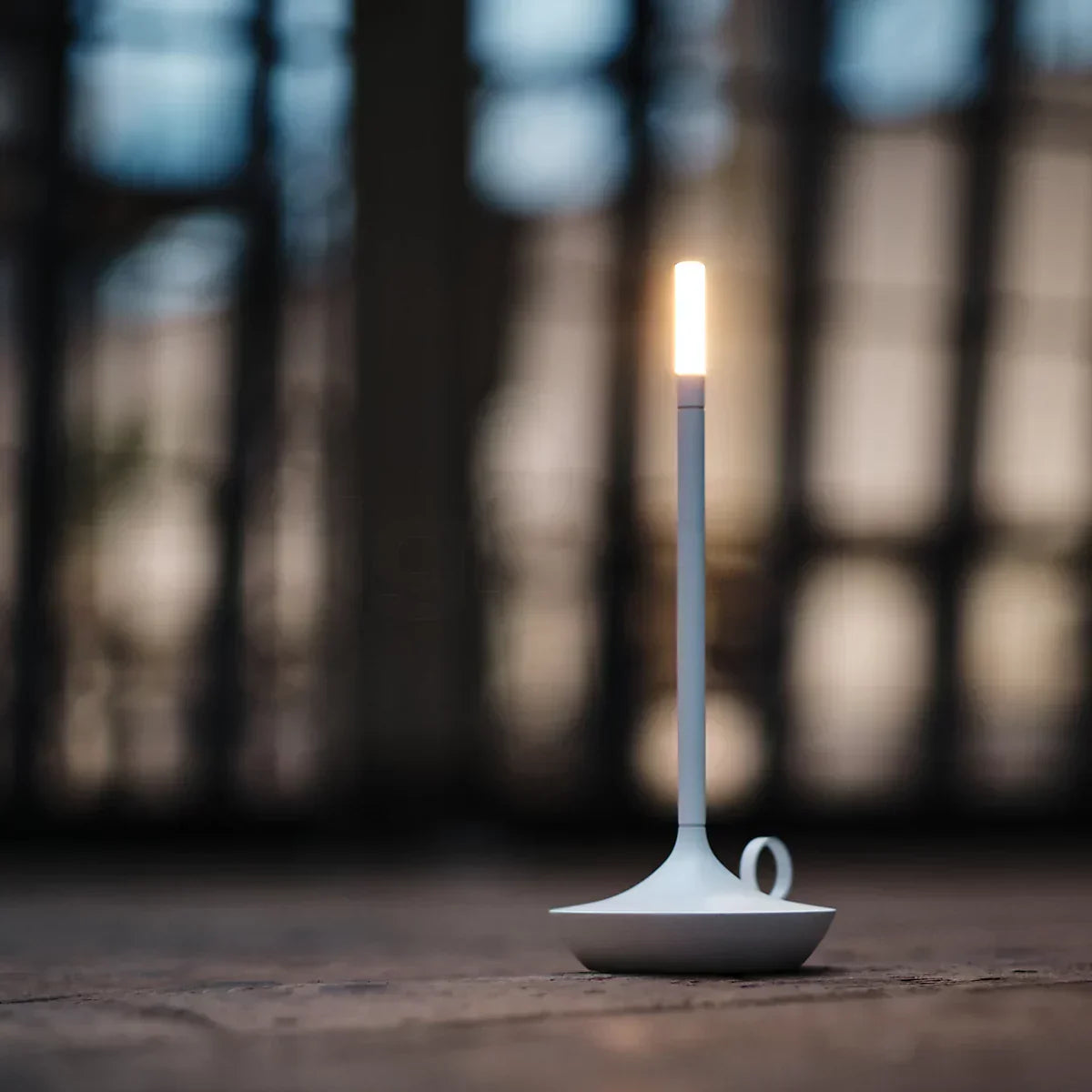 Wireless Scandinavian Candle Lamp | Dimmable LED, Brushed Aluminium
